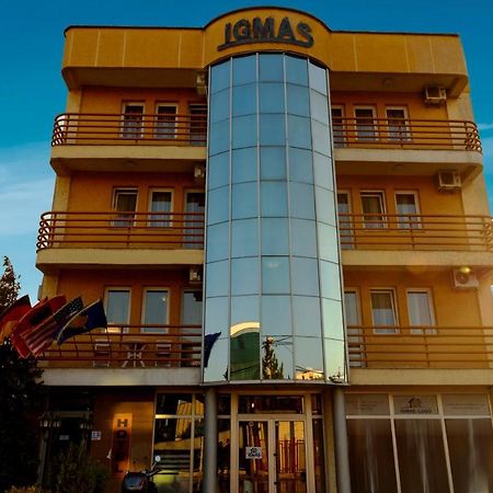 Boutique Hotel Igmas, Prishtina プリシュティナ エクステリア 写真