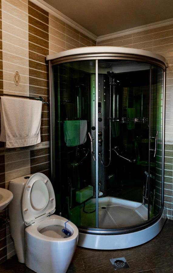 Boutique Hotel Igmas, Prishtina プリシュティナ エクステリア 写真